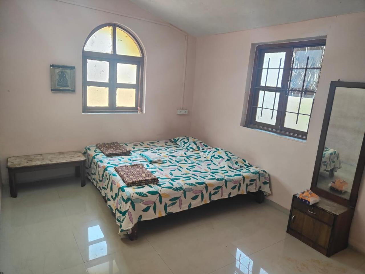 Ll Empyrean Stay Ll 4Bhk Ll Malhar Villa Ll Alibaug Ll Alībāg Esterno foto