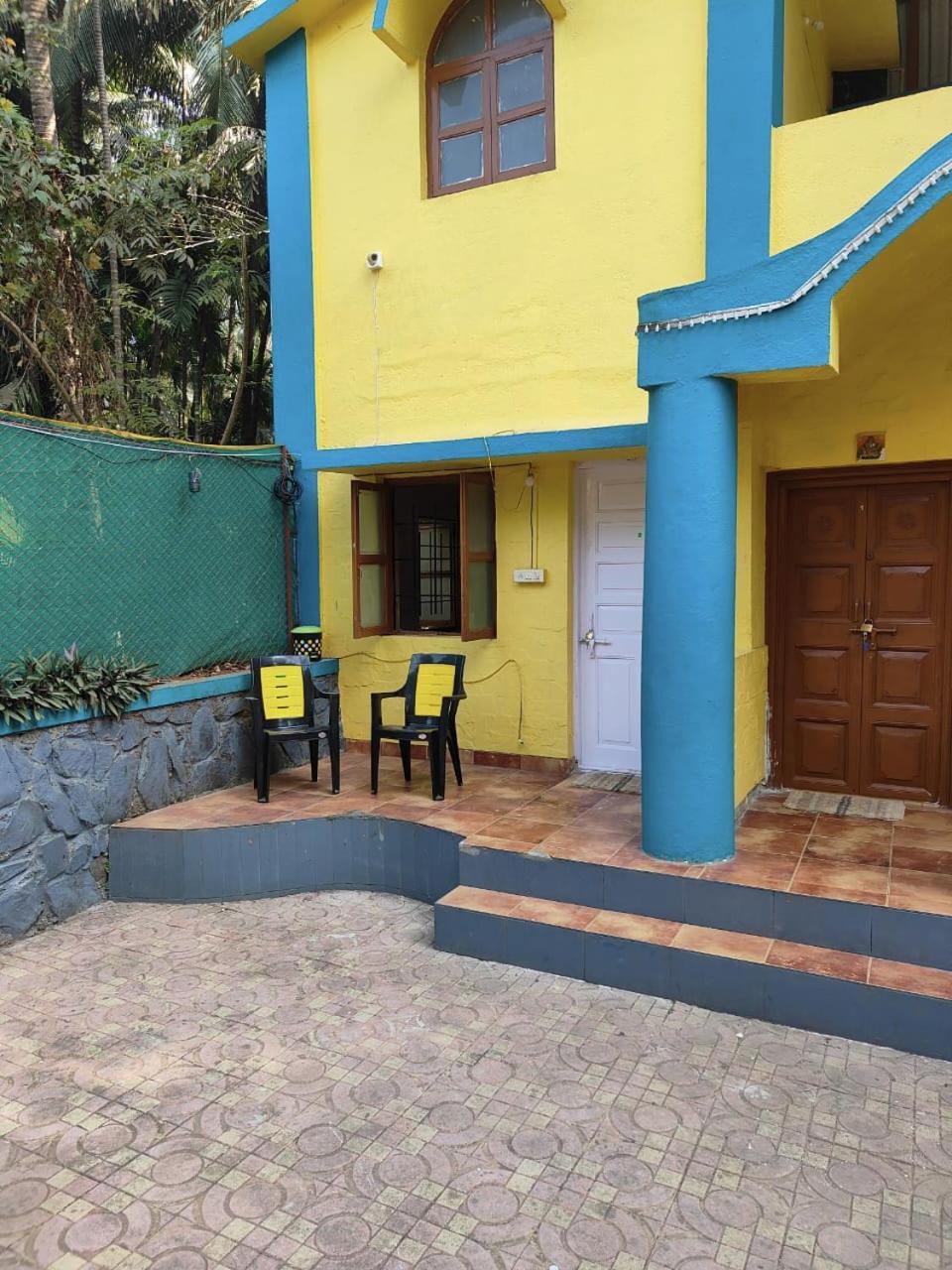 Ll Empyrean Stay Ll 4Bhk Ll Malhar Villa Ll Alibaug Ll Alībāg Esterno foto